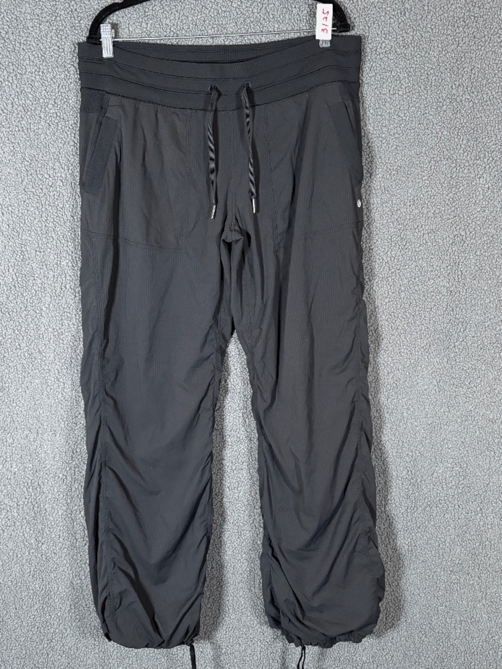 Lululemon Dance Studio Lined Joggers Pants - Women's Size 12 - Black